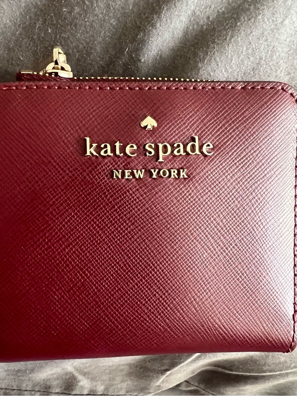 Kate Spade small Darcy bucket crossbody bag w/ matching wallet in light pink - Picture 9 of 14